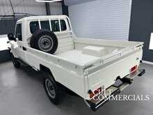 Toyota Land Cruiser HZJ 79 Single Cab 