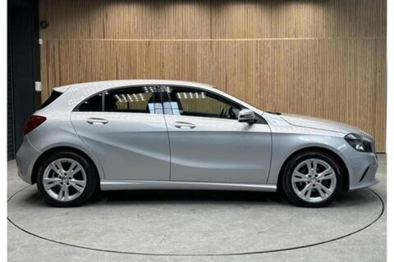 Mercedes-Benz A Class 1.5 A180d Sport (Executive) Hatchback 5dr Diesel 7G-DCT Euro 6 (s/s) (109 ps) - U364