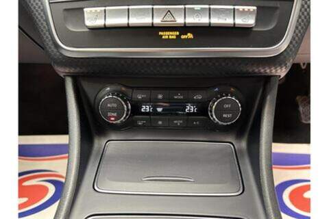 Mercedes-Benz A Class 1.5 A180d Sport (Executive) Hatchback 5dr Diesel 7G-DCT Euro 6 (s/s) (109 ps) - U364