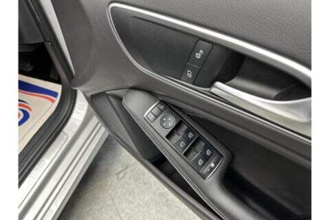 Mercedes-Benz A Class 1.5 A180d Sport (Executive) Hatchback 5dr Diesel 7G-DCT Euro 6 (s/s) (109 ps) - U364