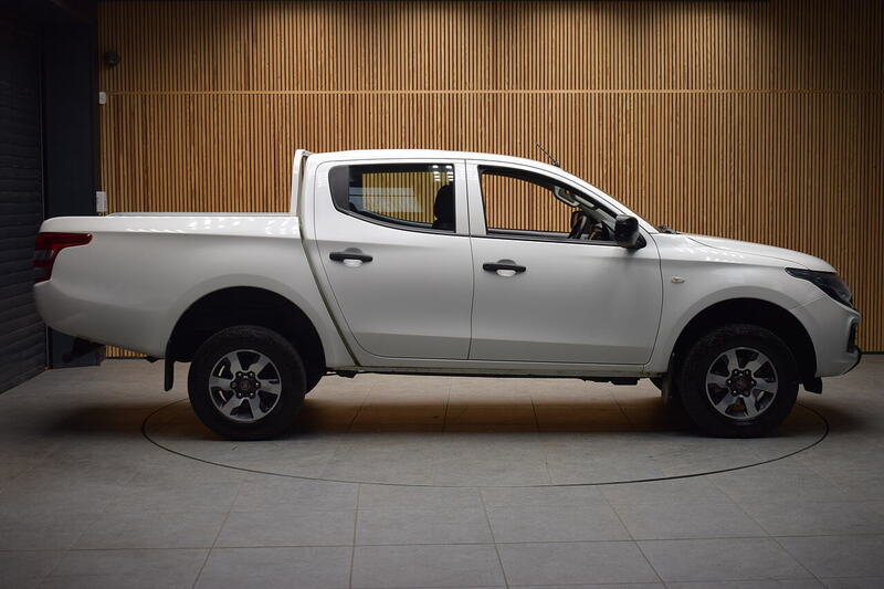 Fiat Fullback 2.4D SX Pickup Double Cab 4dr Diesel Manual 4WD Euro 6 (s/s) (Euro 6) (150 ps) - U407