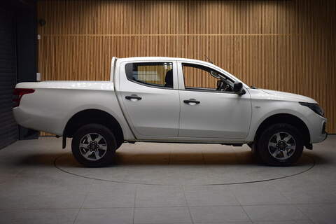 Fiat Fullback 2.4D SX Pickup Double Cab 4dr Diesel Manual 4WD Euro 6 (s/s) (Euro 6) (150 ps) - U407