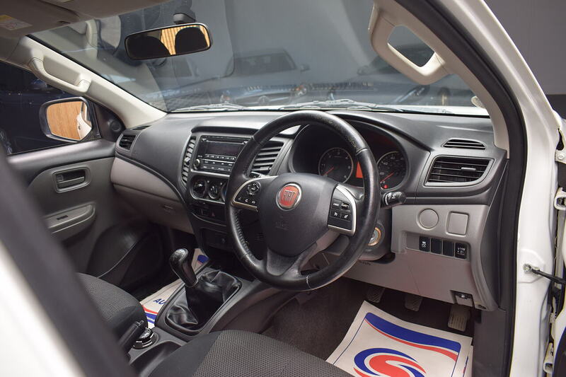 Fiat Fullback 2.4D SX Pickup Double Cab 4dr Diesel Manual 4WD Euro 6 (s/s) (Euro 6) (150 ps) - U407