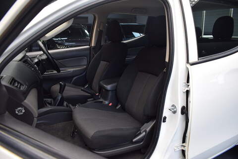 Fiat Fullback 2.4D SX Pickup Double Cab 4dr Diesel Manual 4WD Euro 6 (s/s) (Euro 6) (150 ps) - U407