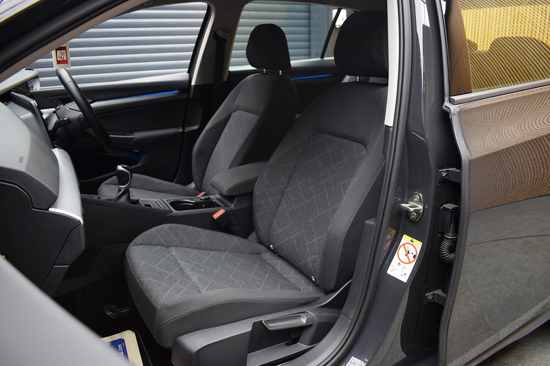 Volkswagen Golf 2.0 TDI Life Hatchback 5dr Diesel Manual Euro 6 (s/s) (115 ps) - U415