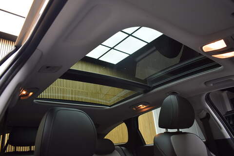 Hyundai i30 1.4 T-GDi Premium SE Tourer 5dr Petrol DCT Euro 6 (s/s) (140 ps) - U421