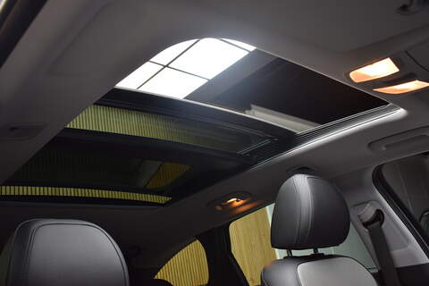 Hyundai i30 1.4 T-GDi Premium SE Tourer 5dr Petrol DCT Euro 6 (s/s) (140 ps) - U421