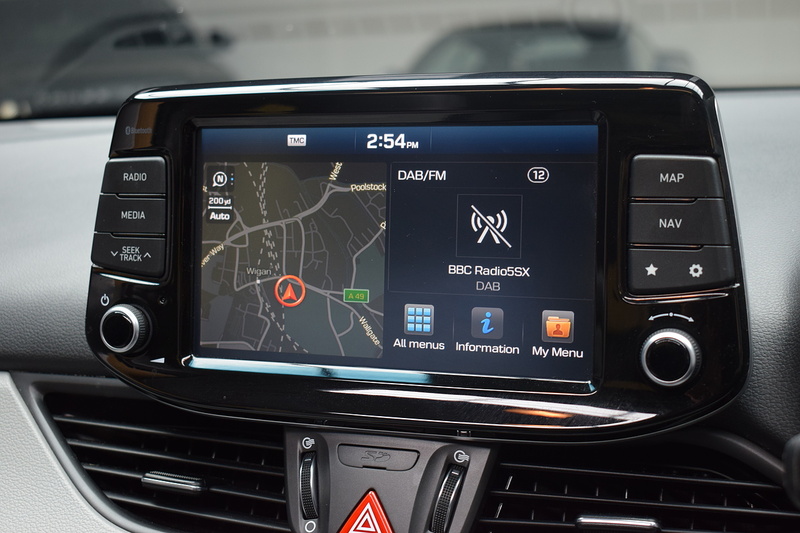 Hyundai i30 1.4 T-GDi Premium SE Tourer 5dr Petrol DCT Euro 6 (s/s) (140 ps) - U421