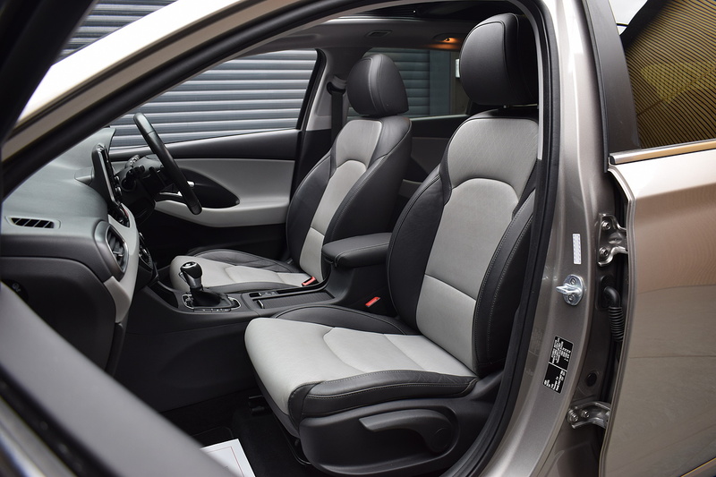 Hyundai i30 1.4 T-GDi Premium SE Tourer 5dr Petrol DCT Euro 6 (s/s) (140 ps) - U421