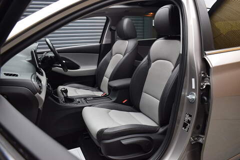 Hyundai i30 1.4 T-GDi Premium SE Tourer 5dr Petrol DCT Euro 6 (s/s) (140 ps) - U421