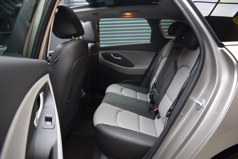 Hyundai i30 1.4 T-GDi Premium SE Tourer 5dr Petrol DCT Euro 6 (s/s) (140 ps) - U421