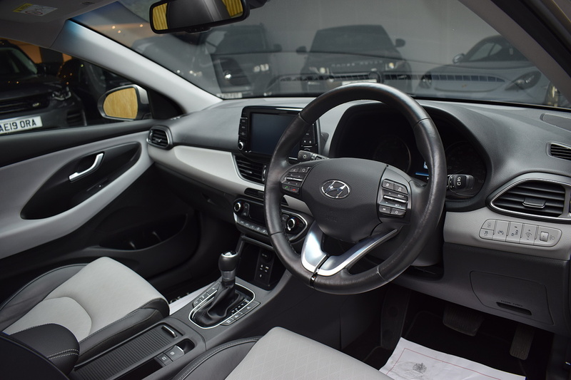 Hyundai i30 1.4 T-GDi Premium SE Tourer 5dr Petrol DCT Euro 6 (s/s) (140 ps) - U421