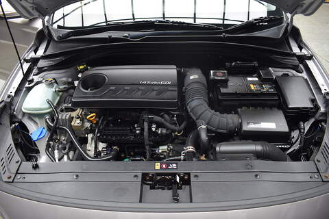 Hyundai i30 1.4 T-GDi Premium SE Tourer 5dr Petrol DCT Euro 6 (s/s) (140 ps) - U421