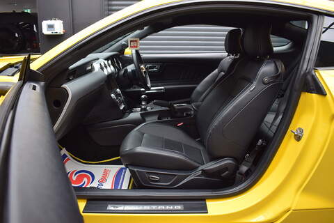 Ford Mustang 5.0 V8 GT Fastback 2dr Petrol Manual Euro 6 (416 bhp) - U444