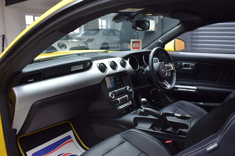 Ford Mustang 5.0 V8 GT Fastback 2dr Petrol Manual Euro 6 (416 bhp) - U444