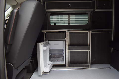 Volkswagen Transporter TDI T28 Highline - U453