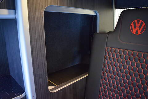 Volkswagen Transporter TDI T28 Highline - U453