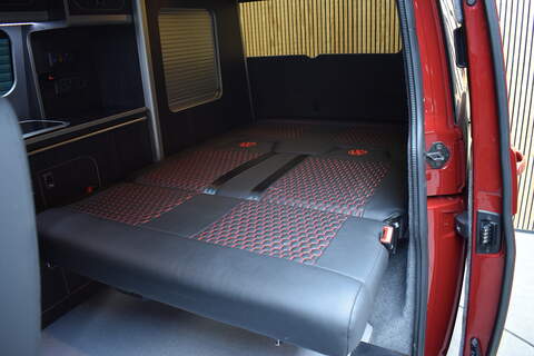 Volkswagen Transporter TDI T28 Highline - U453