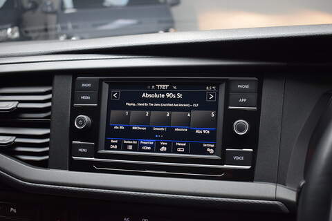 Volkswagen Transporter TDI T28 Highline - U453