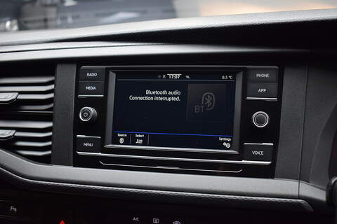 Volkswagen Transporter TDI T28 Highline - U453