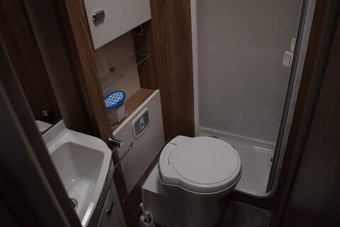 Swift Bolero 684 FB 684 FB - U454