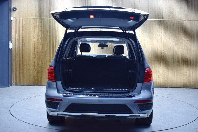 Mercedes-Benz GL Class 3.0 GL350 V6 BlueTEC AMG Sport SUV 5dr Diesel G-Tronic+ 4WD Euro 6 (s/s) (258 ps) - U455