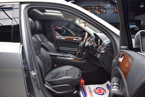 Mercedes-Benz GL Class 3.0 GL350 V6 BlueTEC AMG Sport SUV 5dr Diesel G-Tronic+ 4WD Euro 6 (s/s) (258 ps) - U455