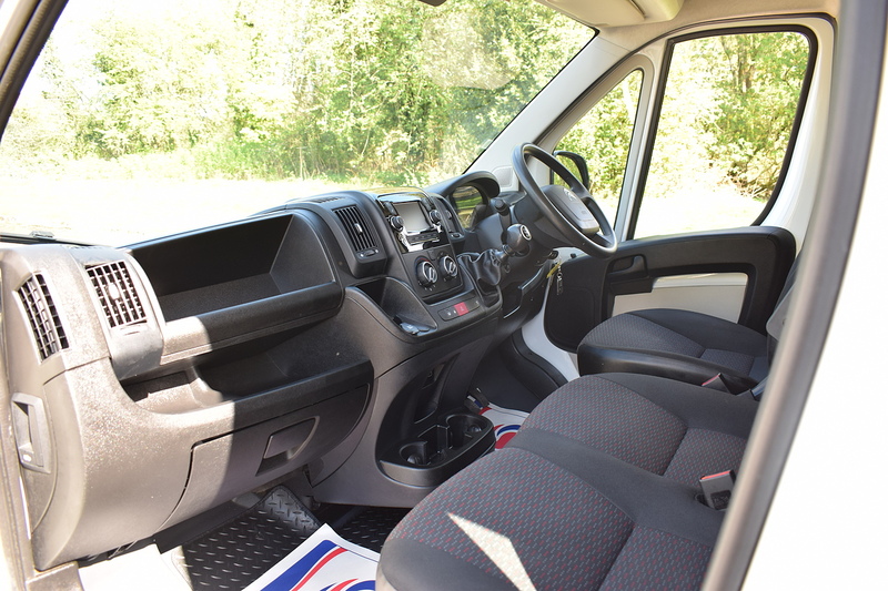 Citroen Relay 2.0 BlueHDi 35 Enterprise Ready To Run Crew Van 5dr Diesel Manual L3 H2 Euro 6 (130 ps) - U504