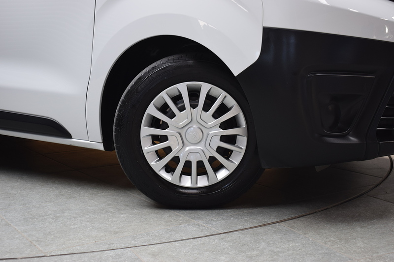 Toyota ProAce 2.0D Icon Long Panel Van 6dr Diesel Manual LWB Euro 6 (140 ps) - U529