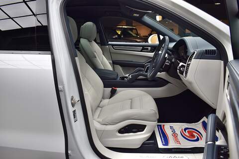 Porsche Cayenne 3.0 V6 E-Hybrid 17.9kWh Platinum Edition Coupe 5dr Petrol Plug-in Hybrid TiptronicS 4WD Euro 6 (s/s) - U535