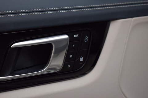 Porsche Cayenne 3.0 V6 E-Hybrid 17.9kWh Platinum Edition Coupe 5dr Petrol Plug-in Hybrid TiptronicS 4WD Euro 6 (s/s) - U535