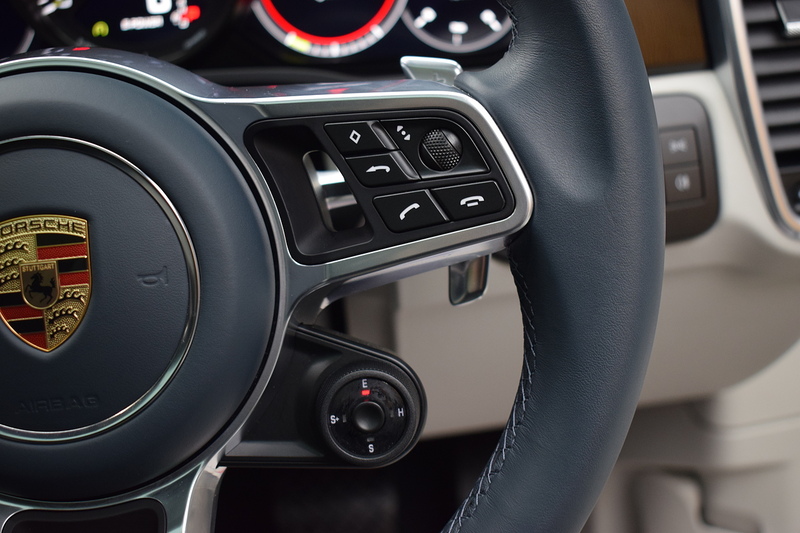 Porsche Cayenne 3.0 V6 E-Hybrid 17.9kWh Platinum Edition Coupe 5dr Petrol Plug-in Hybrid TiptronicS 4WD Euro 6 (s/s) - U535