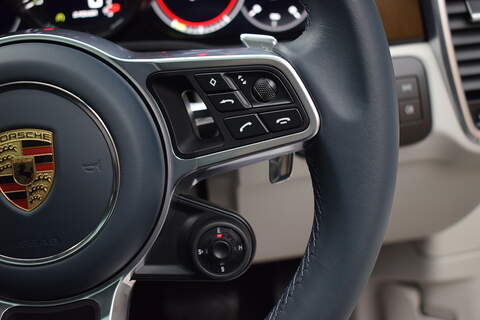 Porsche Cayenne 3.0 V6 E-Hybrid 17.9kWh Platinum Edition Coupe 5dr Petrol Plug-in Hybrid TiptronicS 4WD Euro 6 (s/s) - U535