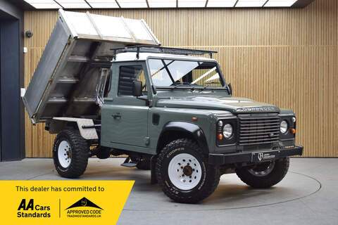 Land Rover Defender 110 3.0 SD V6 Autobiography Dynamic SUV 5dr Diesel Auto 4WD Euro 6 (s/s) (306 ps)