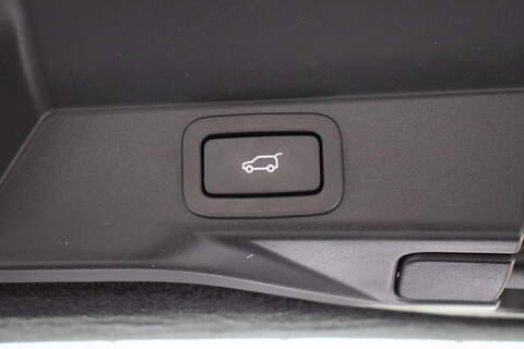 Land Rover Range Rover Sport 3.0 SD V6 Autobiography Dynamic SUV 5dr Diesel Auto 4WD Euro 6 (s/s) (306 ps) - U577