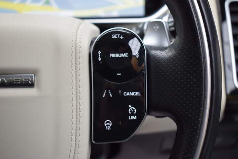 Land Rover Range Rover Sport 3.0 SD V6 Autobiography Dynamic SUV 5dr Diesel Auto 4WD Euro 6 (s/s) (306 ps) - U577