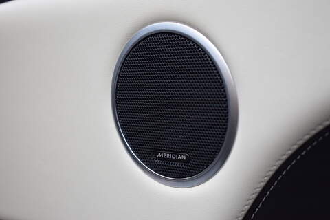 Land Rover Range Rover Sport 3.0 SD V6 Autobiography Dynamic SUV 5dr Diesel Auto 4WD Euro 6 (s/s) (306 ps) - U577