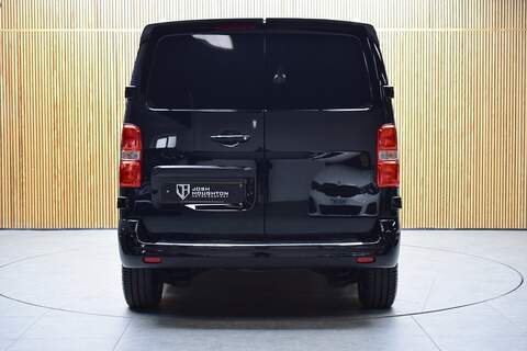 Citroen Dispatch 2.0 BlueHDi 1400 Driver Pro M Panel Van 6dr Diesel EAT8 FWD 2 Euro 6 (s/s) (180 ps) - U621