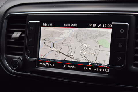 Citroen Dispatch 2.0 BlueHDi 1400 Driver Pro M Panel Van 6dr Diesel EAT8 FWD 2 Euro 6 (s/s) (180 ps) - U621