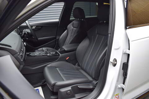 Audi A4 Avant 2.0 TDI Black Edition Estate 5dr Diesel S Tronic quattro Euro 6 (s/s) (190 ps) - U626