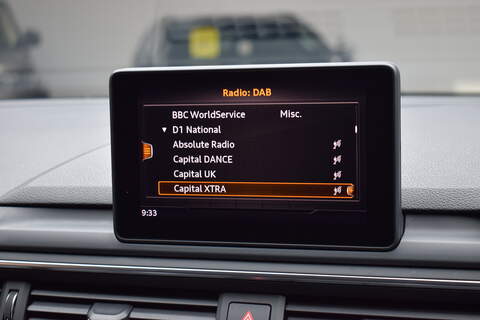 Audi A4 Avant 2.0 TDI Black Edition Estate 5dr Diesel S Tronic quattro Euro 6 (s/s) (190 ps) - U626