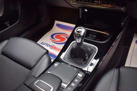 Mercedes-Benz A Class 1.3 A200 Sport Saloon 4dr Petrol Manual Euro 6 (s/s) (163 ps) - U632