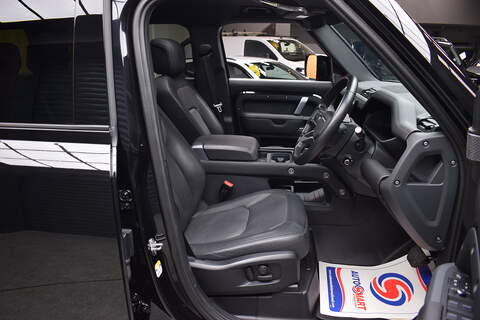Land Rover Defender 110 3.0 D250 MHEV X-Dynamic HSE SUV 5dr Diesel Auto 4WD Euro 6 (s/s) (250 ps) - U635