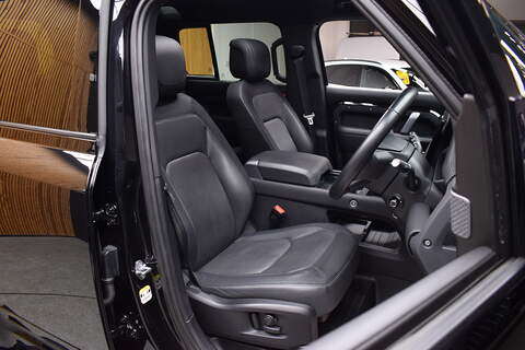 Land Rover Defender 110 3.0 D250 MHEV X-Dynamic HSE SUV 5dr Diesel Auto 4WD Euro 6 (s/s) (250 ps) - U635