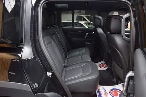Land Rover Defender 110 3.0 D250 MHEV X-Dynamic HSE SUV 5dr Diesel Auto 4WD Euro 6 (s/s) (250 ps) - U635