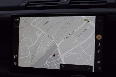 Land Rover Defender 110 3.0 D250 MHEV X-Dynamic HSE SUV 5dr Diesel Auto 4WD Euro 6 (s/s) (250 ps) - U635