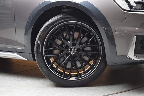 Audi A4 Allroad 3.0 TDI V6 50 Vorsprung Estate 5dr Diesel Tiptronic quattro Euro 6 (s/s) (286 ps) - U636