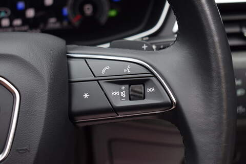 Audi A4 Allroad 3.0 TDI V6 50 Vorsprung Estate 5dr Diesel Tiptronic quattro Euro 6 (s/s) (286 ps) - U636