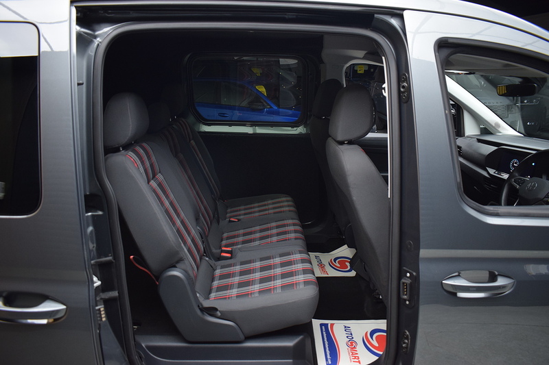 Volkswagen Caddy Maxi 2.0 TDI C20 Commerce Pro Panel Van 6dr Diesel DSG LWB Euro 6 (s/s) (122 ps) - U637