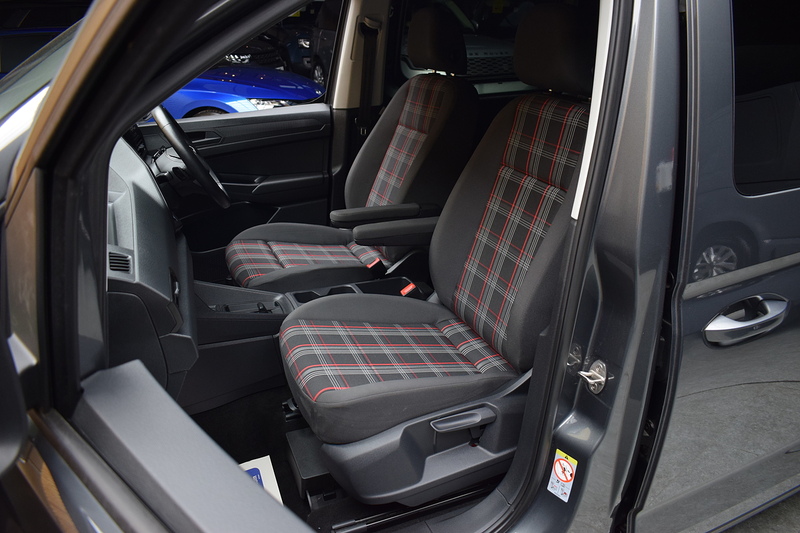 Volkswagen Caddy Maxi 2.0 TDI C20 Commerce Pro Panel Van 6dr Diesel DSG LWB Euro 6 (s/s) (122 ps) - U637